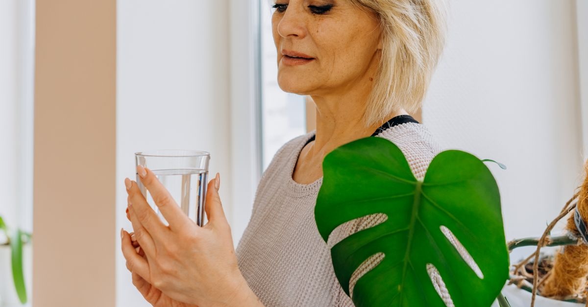 Menopauza bez dyskomfortu: jak skutecznie zadbać o nawilżenie i komfort intymny?